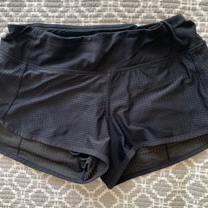 Lululemon speed shorts 4 way stretch